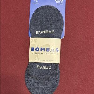 Bombas No Show Socks NEW Sz Med